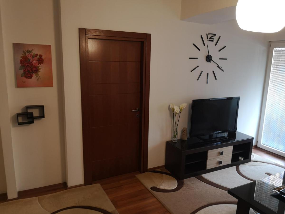 Hello Apartment Skopje Exterior photo