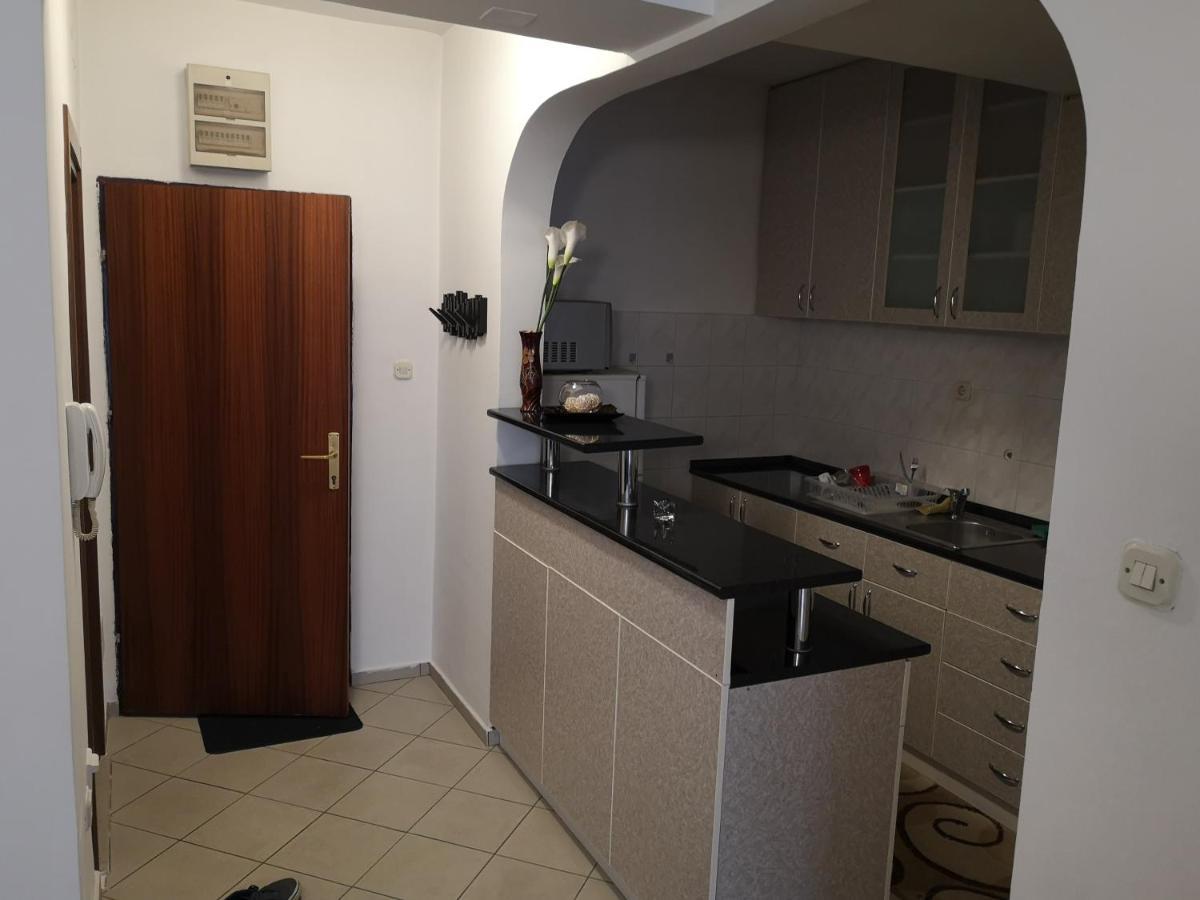 Hello Apartment Skopje Exterior photo